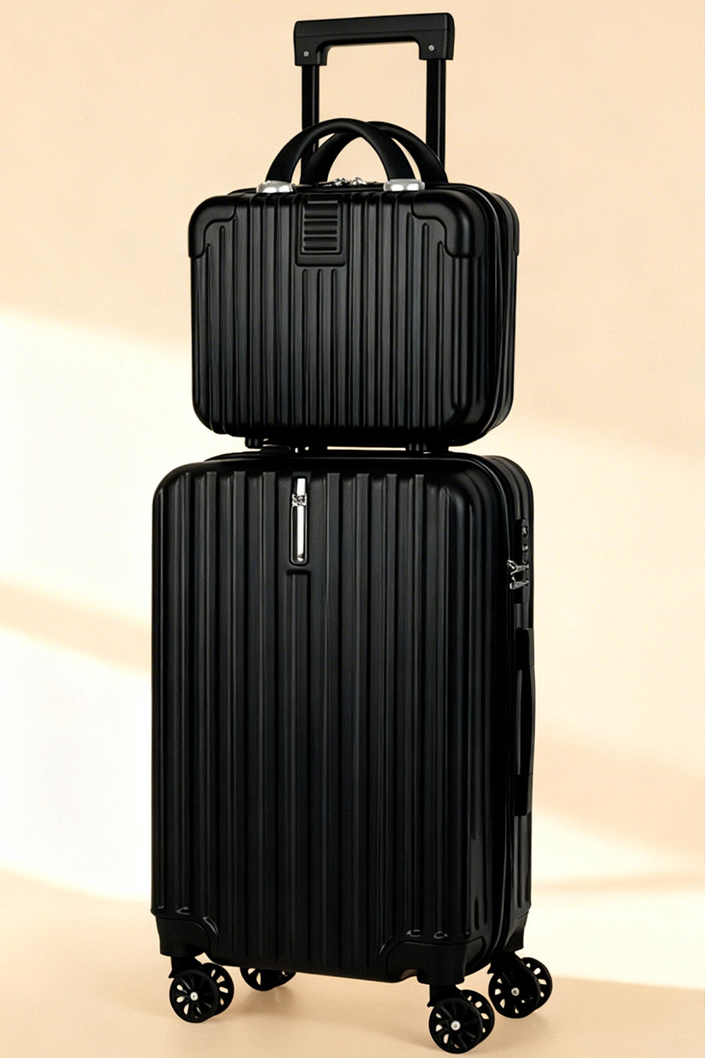 Voyage Elite™ 2-Piece Hardshell Luggage Set 20” + 14” Black