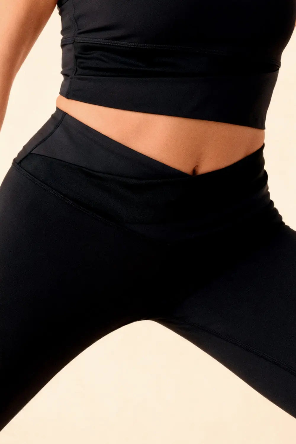 FlexForm™ Yoga Set Black Avena Activewear